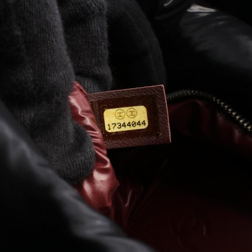 CHANEL Black Leather Bag - Picture 5 of 6